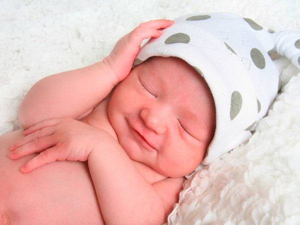 comment se forme un bouton d acné