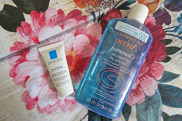 bouton acné qui creuse la peau